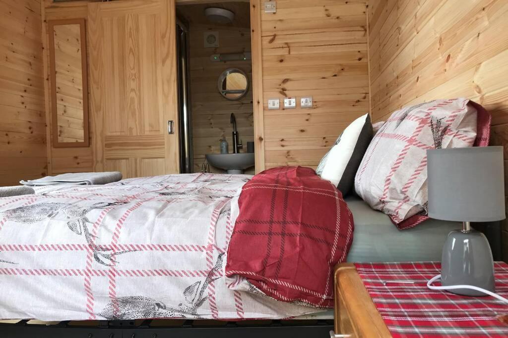 Ferienwohnung An Cabar Aviemore Exterior foto